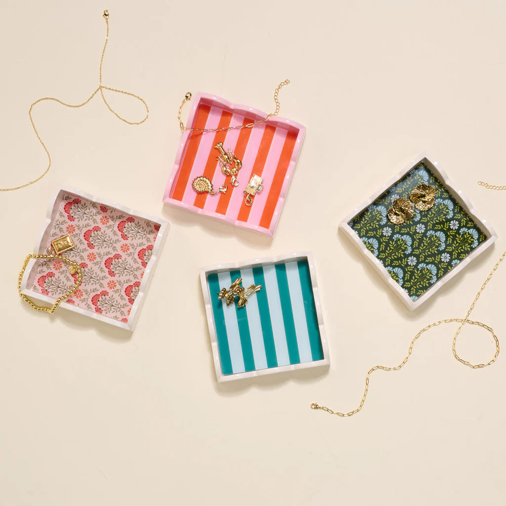Strawberry Fields Scallop Trinket Tray