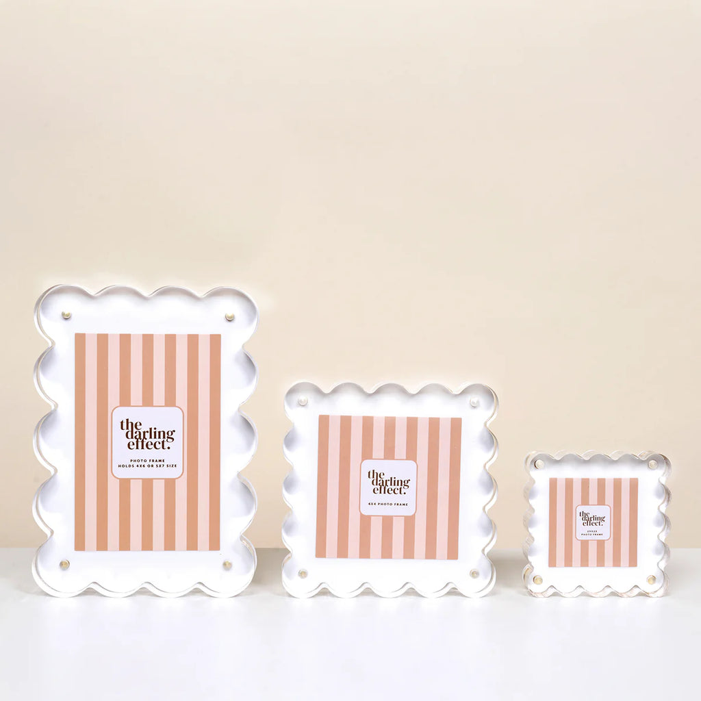 Square Scalloped Acrylic Picture Frame