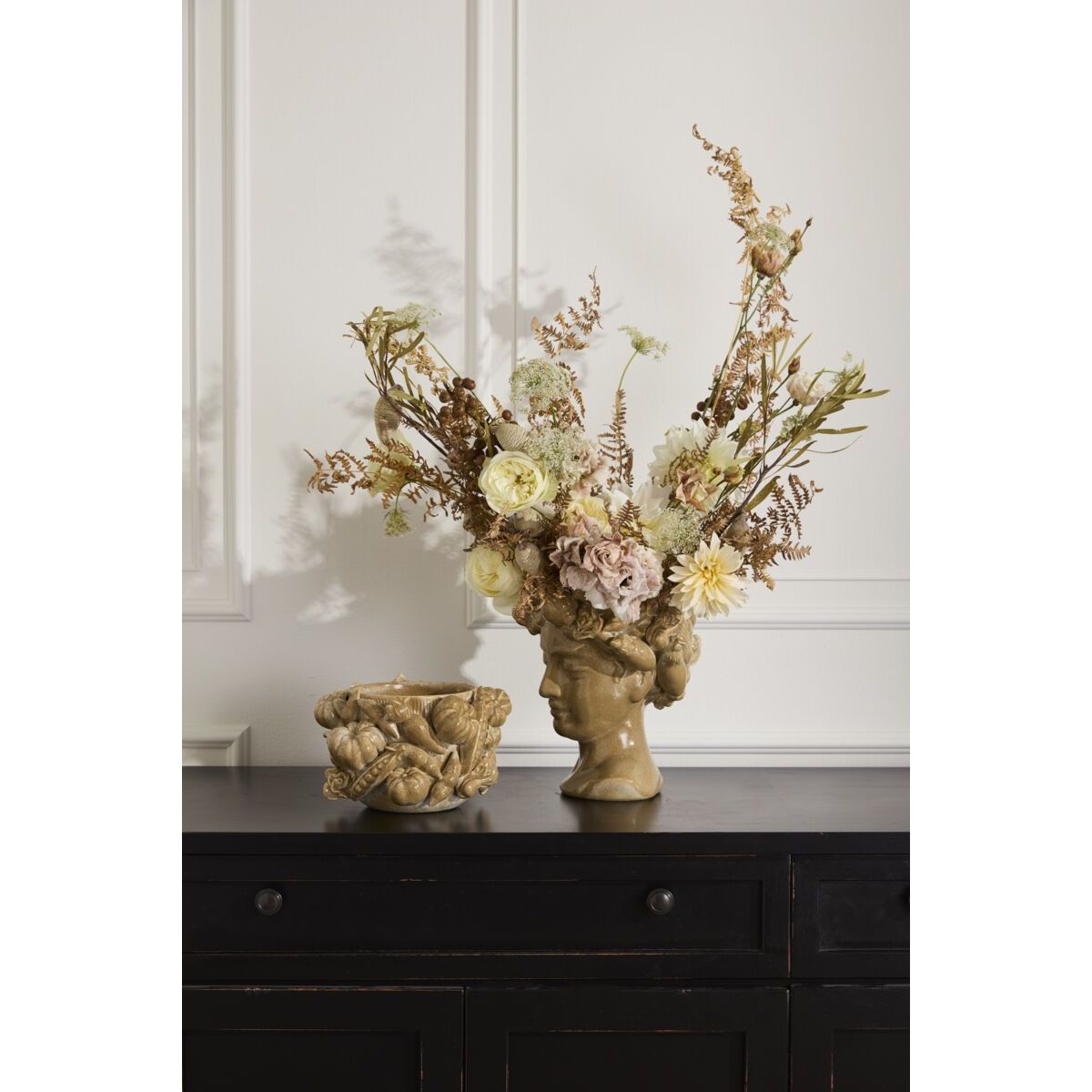 Lady Harvest Pot