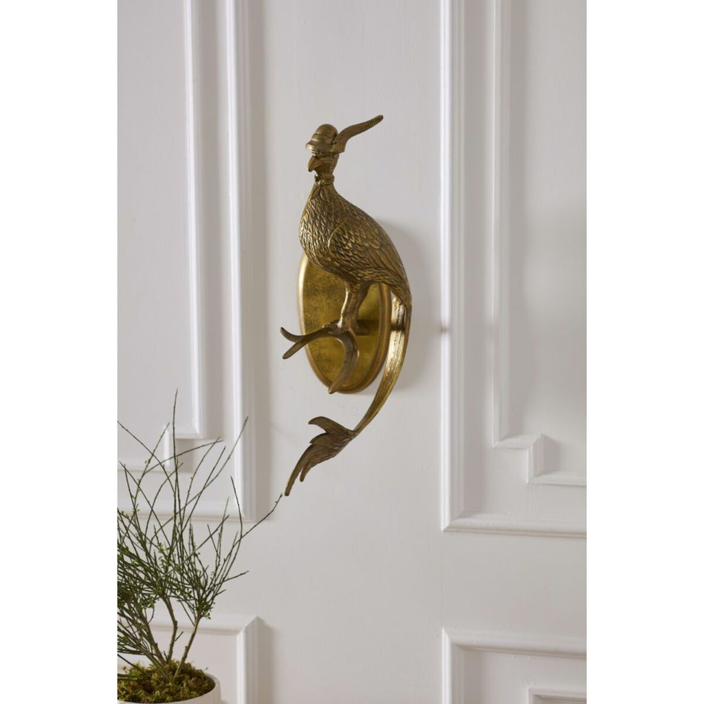 Wall Mount - Avery