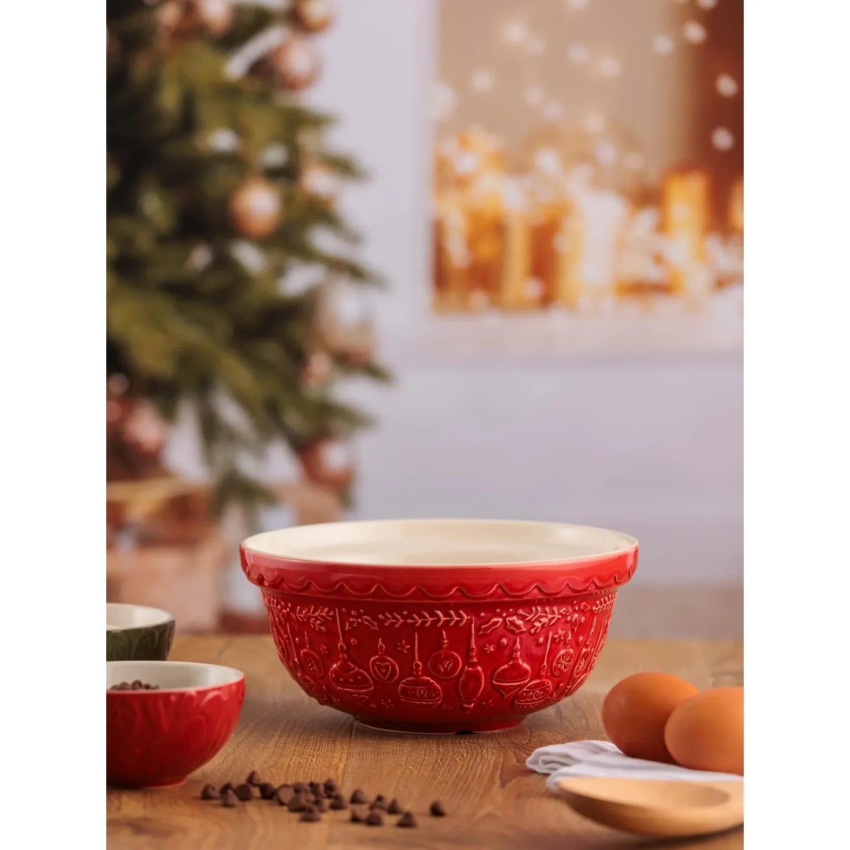 Mason Cash | Limited Edition Deck the Halls Bowl - Red | S30