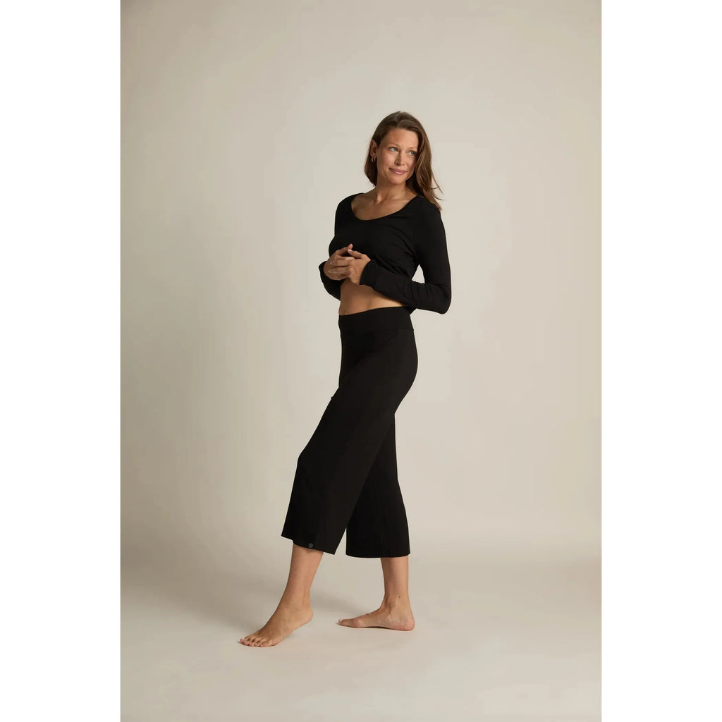Wide-Leg Capri