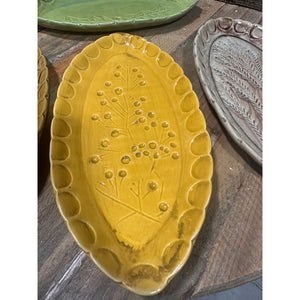 Debossed Oval Stoneware Plate