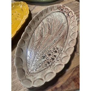 Debossed Oval Stoneware Plate