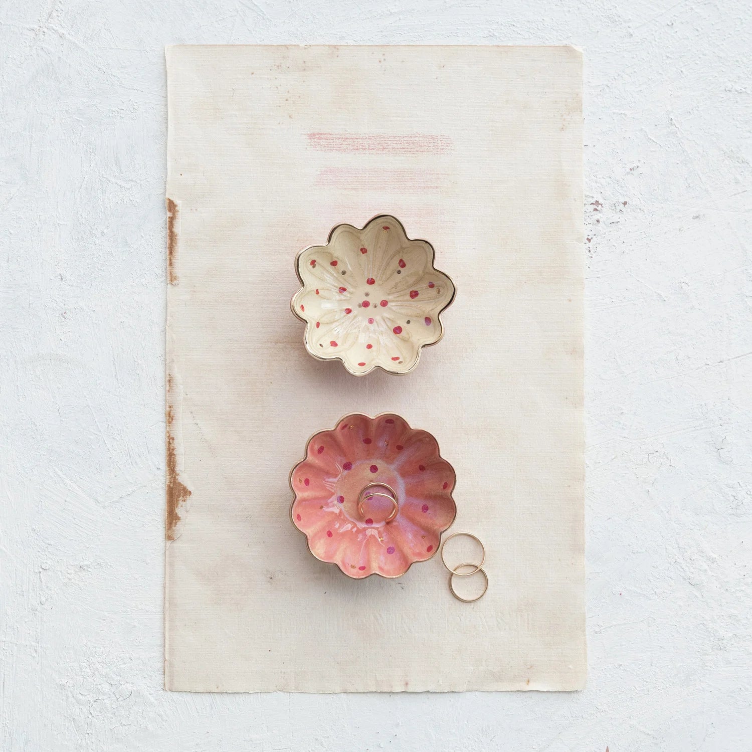 Decorative Stoneware Flower Shaped Dish