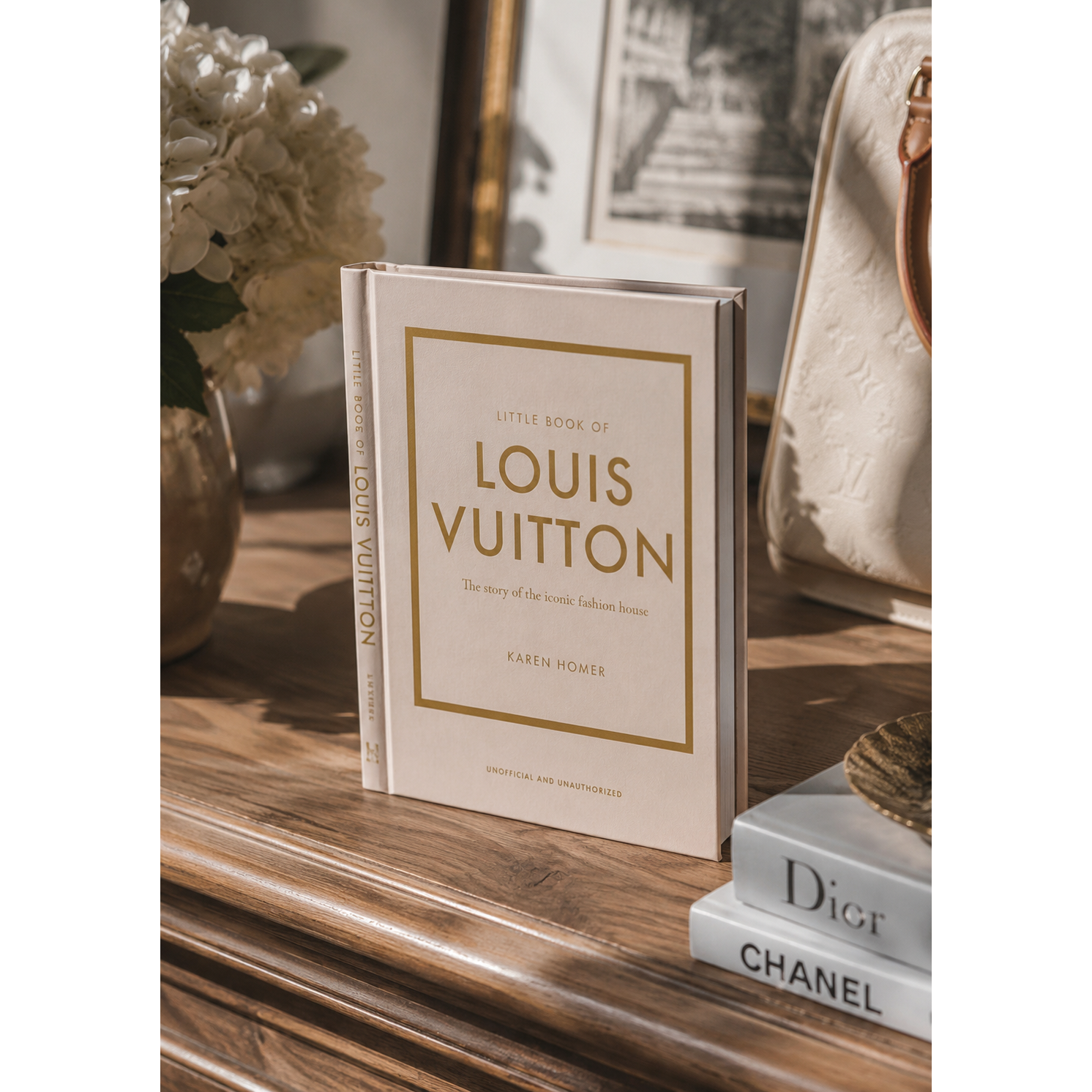 Little Book of Louis Vuitton: The Story of the Iconic Fashion House