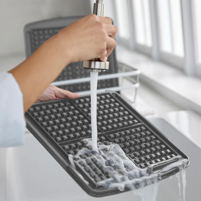 Elite Ceramic Nonstick 4-Square Waffle Maker | Cloud Cream