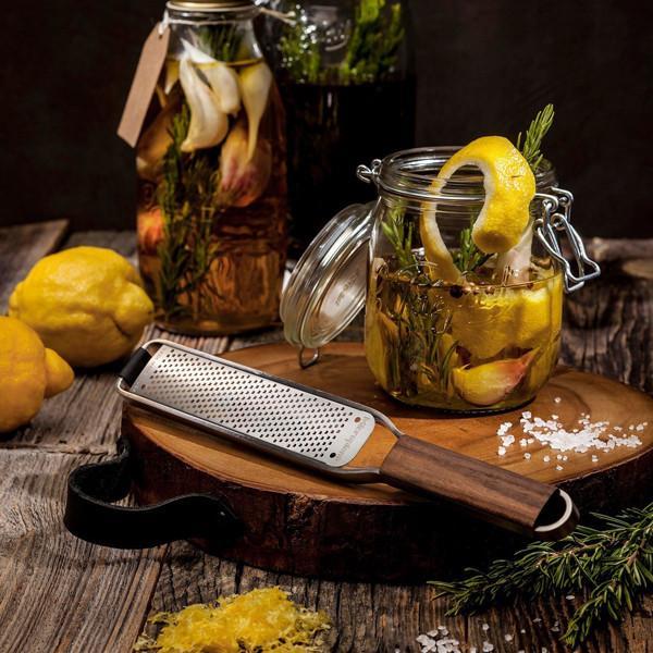 Grate Space | Kitchen Utensil Master