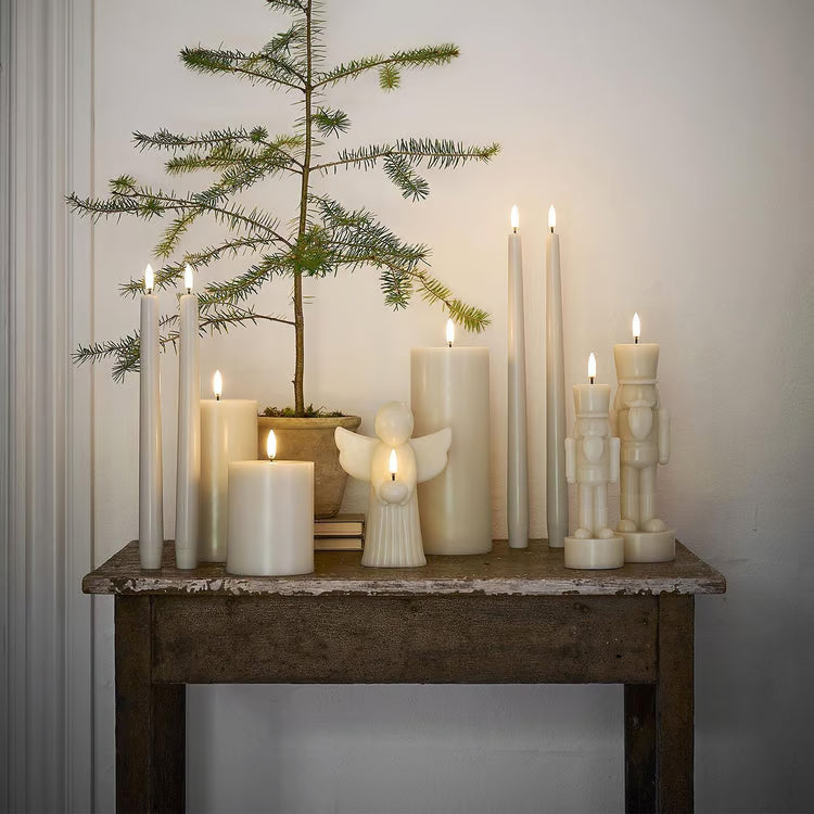 Uyuni LED Nutcracker Candle | Oyster Grey
