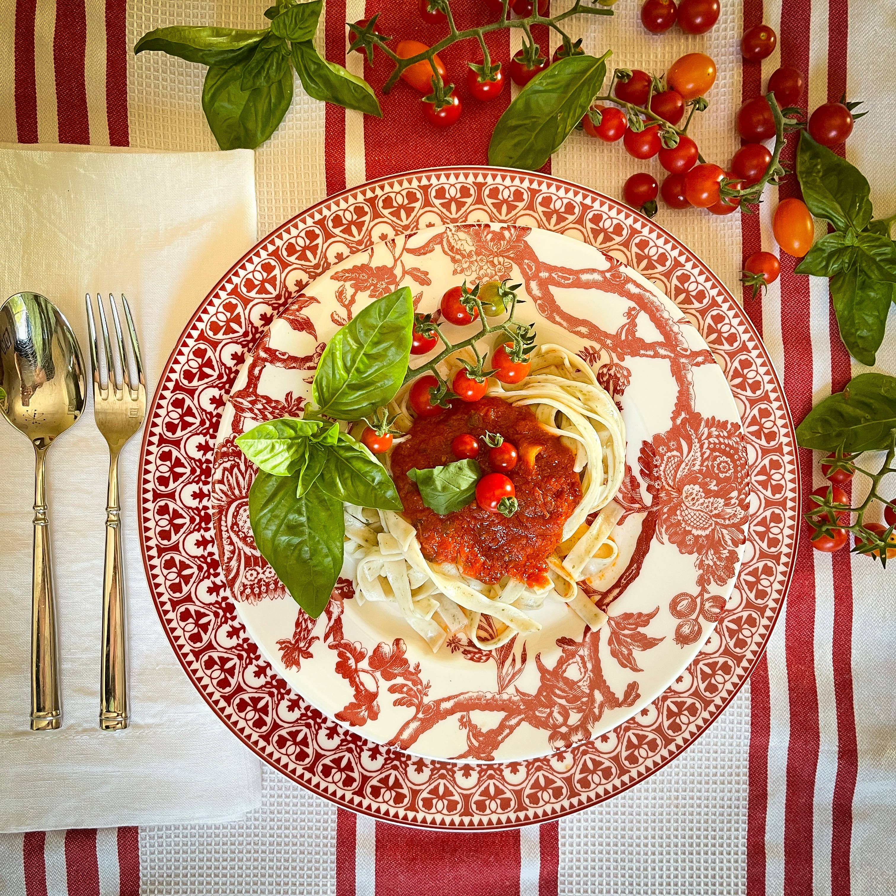 Valente Pasta | Basil Angel Hair