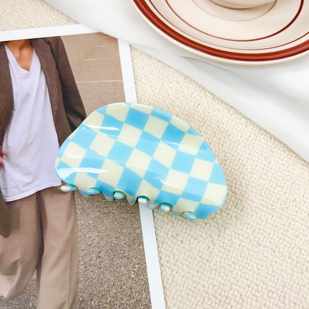 ACCITY - Checkerboard Hair Claw – Candy Color Acetate Look_CWMM10084: BLACK1 / (OS) 1