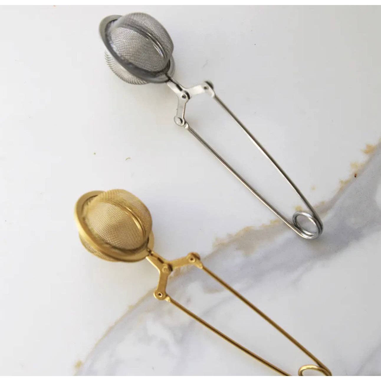 Sugar Sifter/Dusting Wand: Gold A