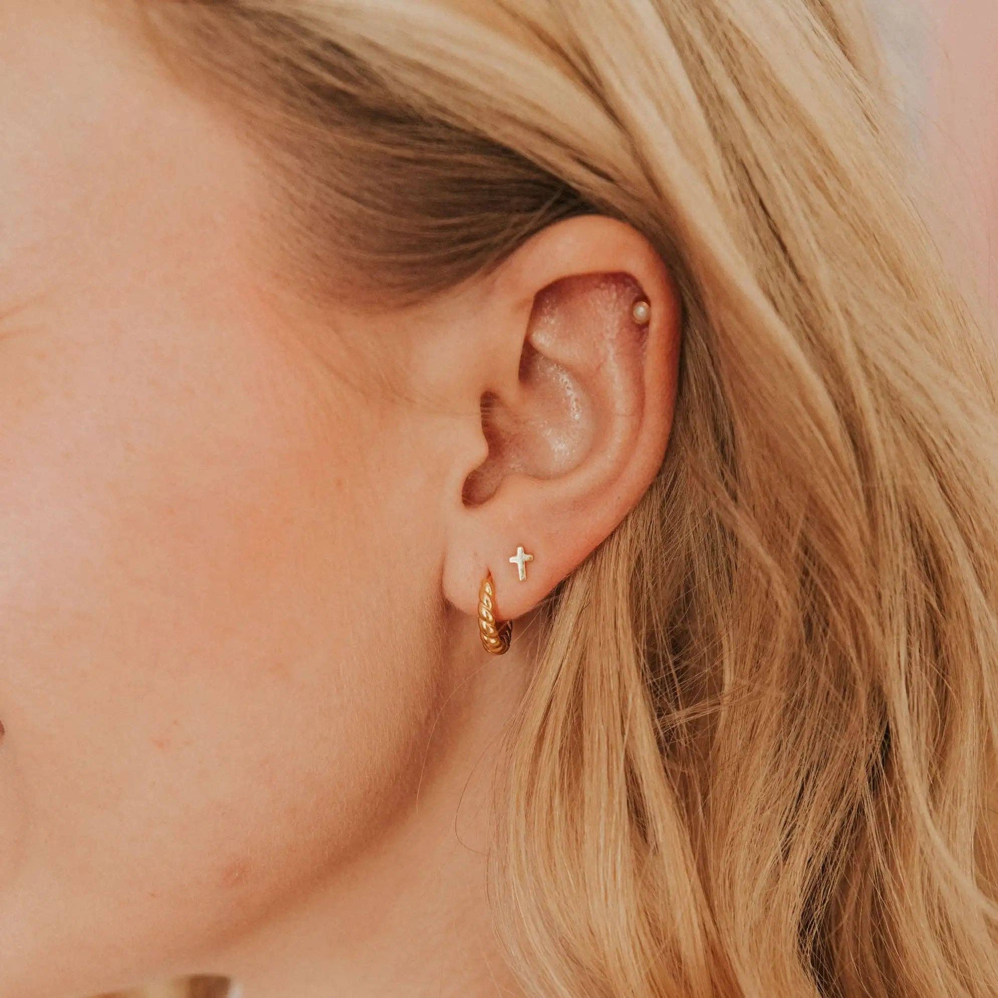 Cross Studs | Gold