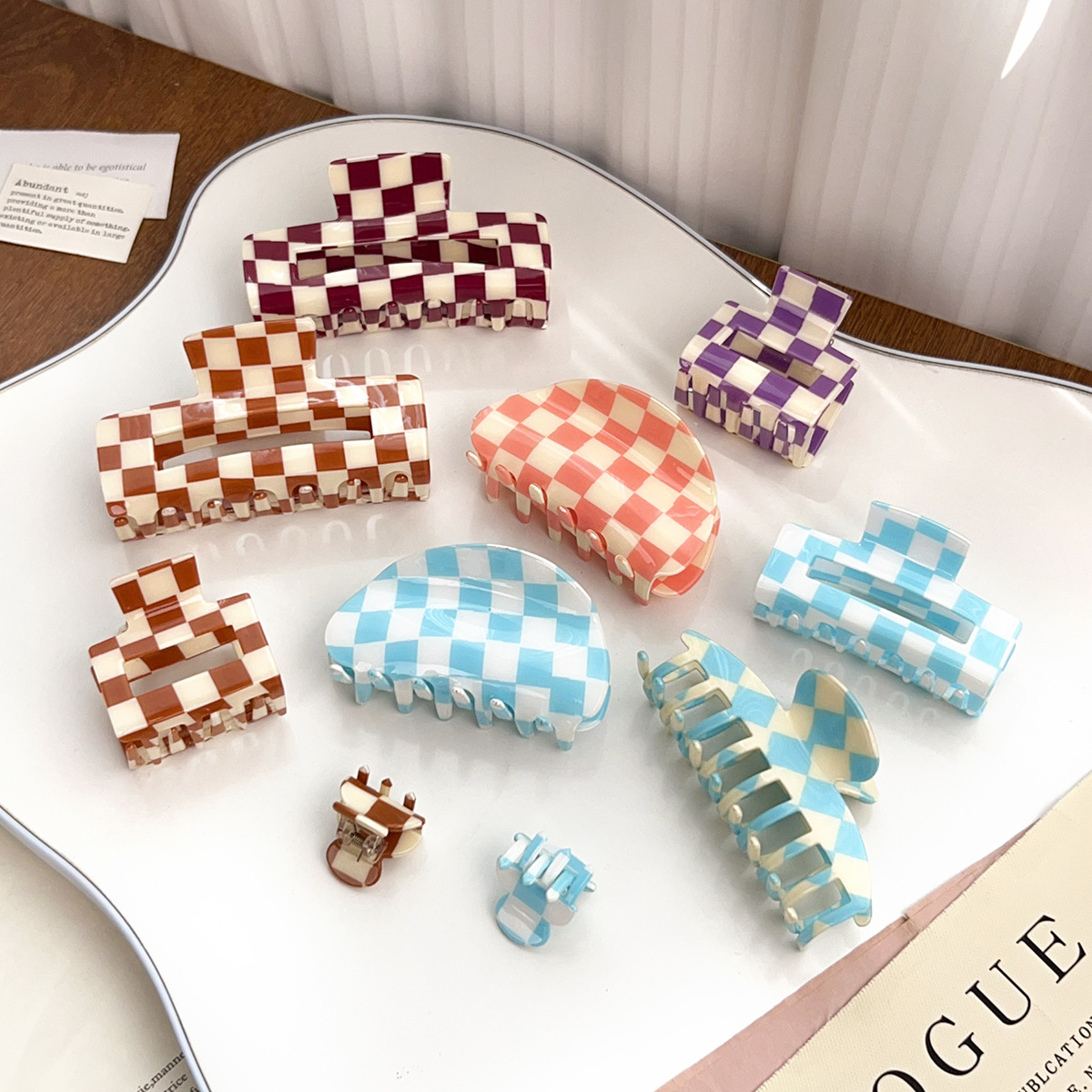 ACCITY - Checkerboard Hair Claw – Candy Color Acetate Look_CWMM10084: BLACK1 / (OS) 1