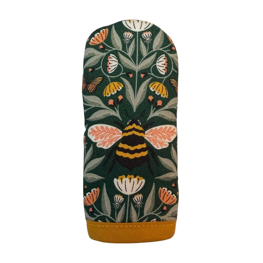 Skillet Mitt | Bumble Bee Garden
