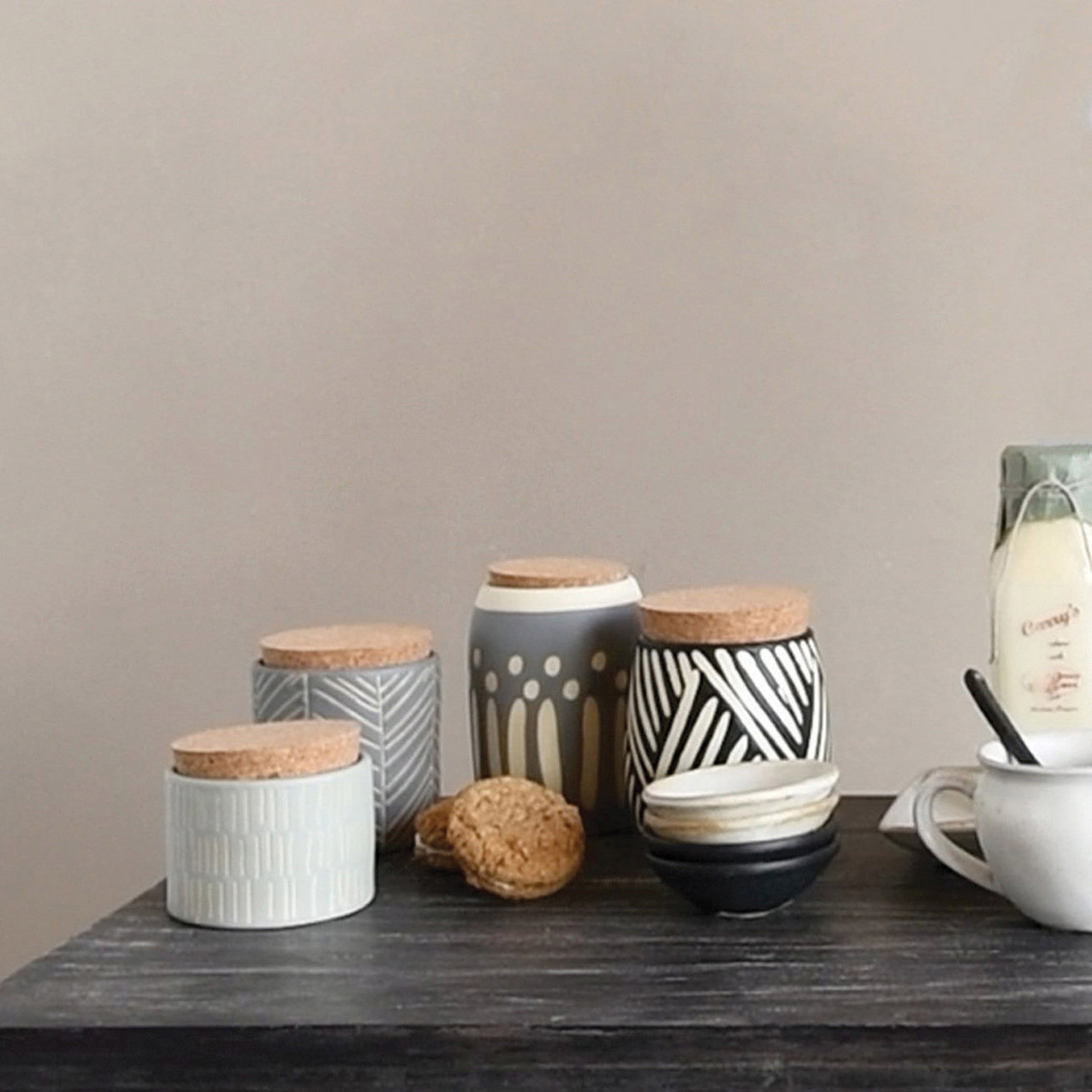 Stoneware Bowl w/Matte Reactive Glaze