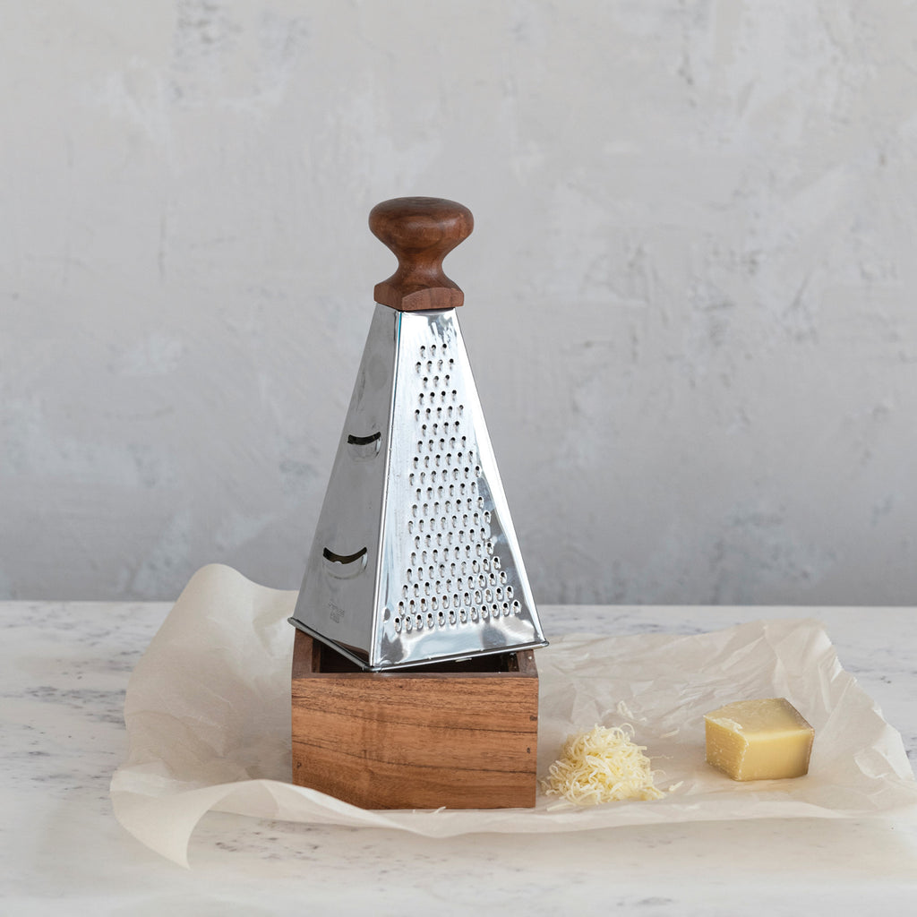 S/S Grater w/Wood Handle & Base