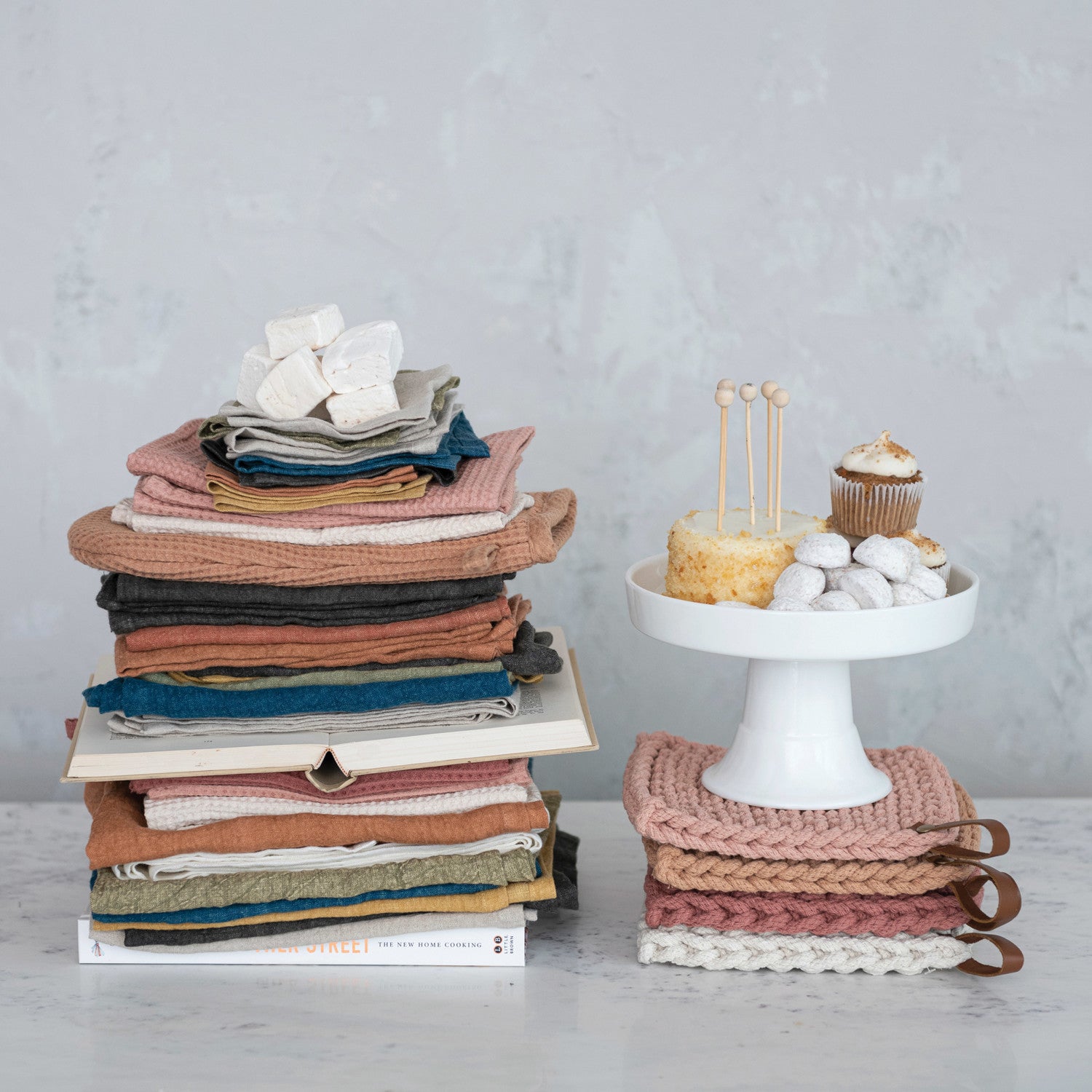 Cotton Crocheted Pot Holder w/Leather Loop