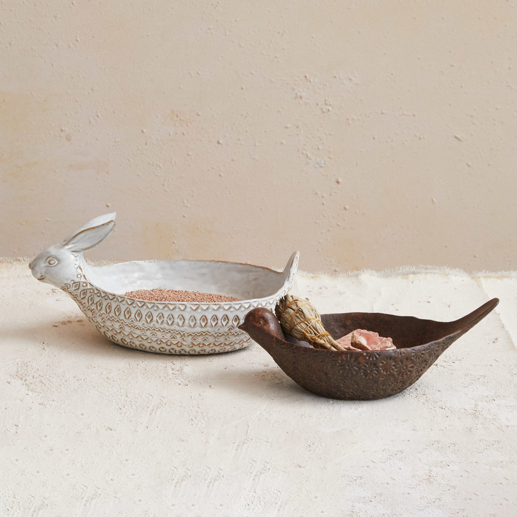 Debossed Stoneware Bird Bowl
