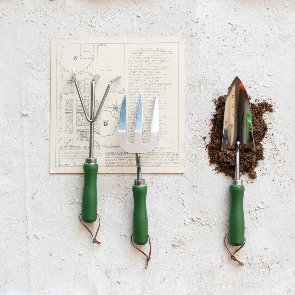 S/S Garden Tool w/Green Wood Handle & Leather Tie