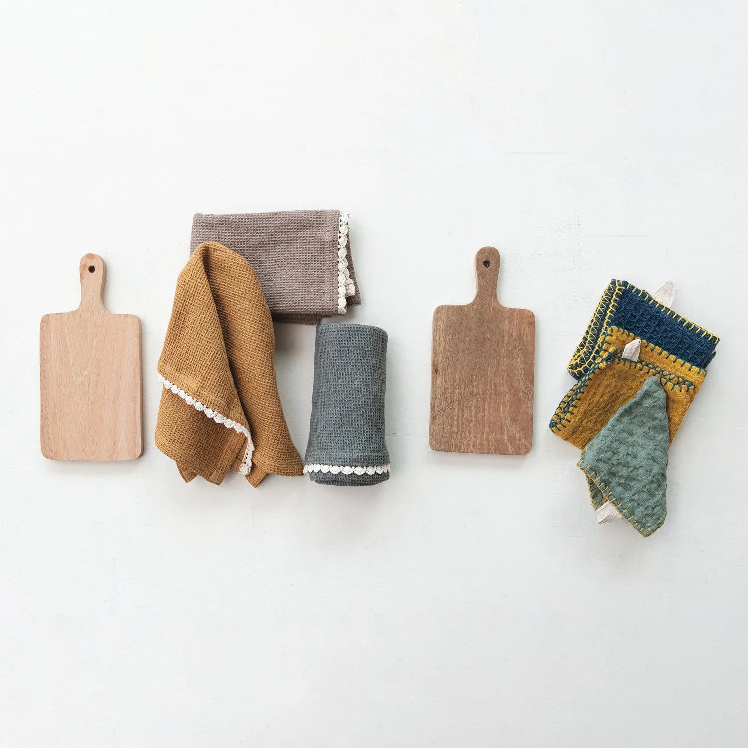 Tea Towel + Cutting Board Set