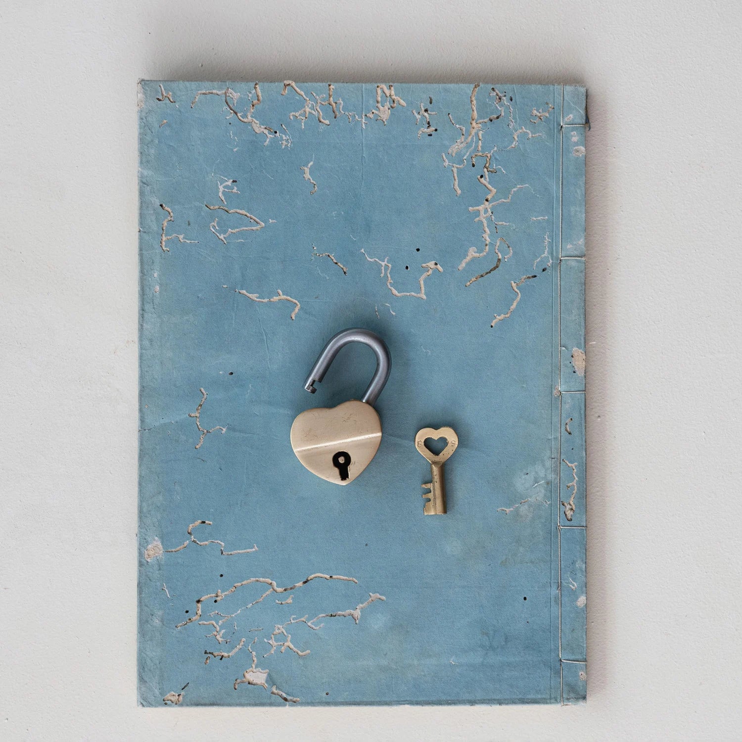 Metal Heart Shaped Lock w/Key