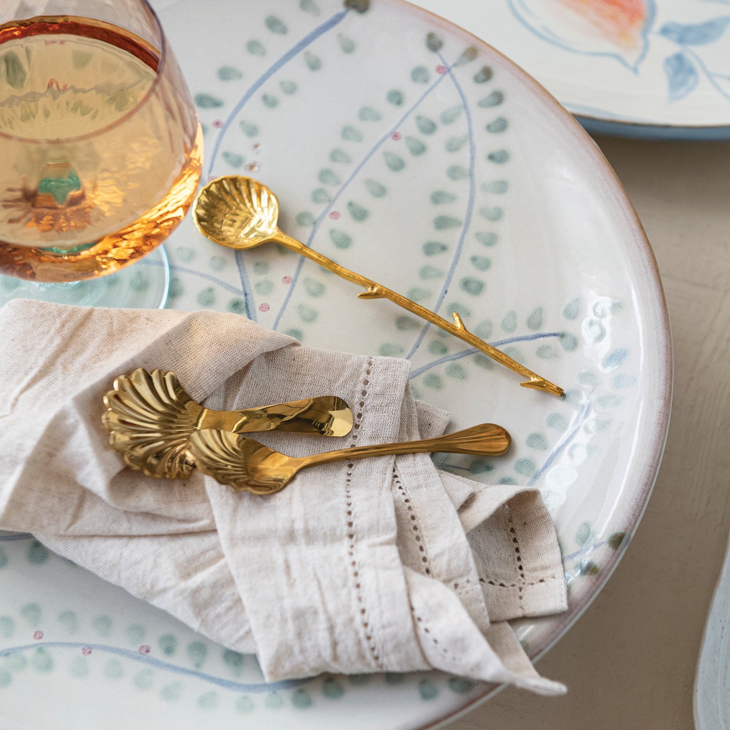 S/S Shell Shaped Spoon | Gold Finish