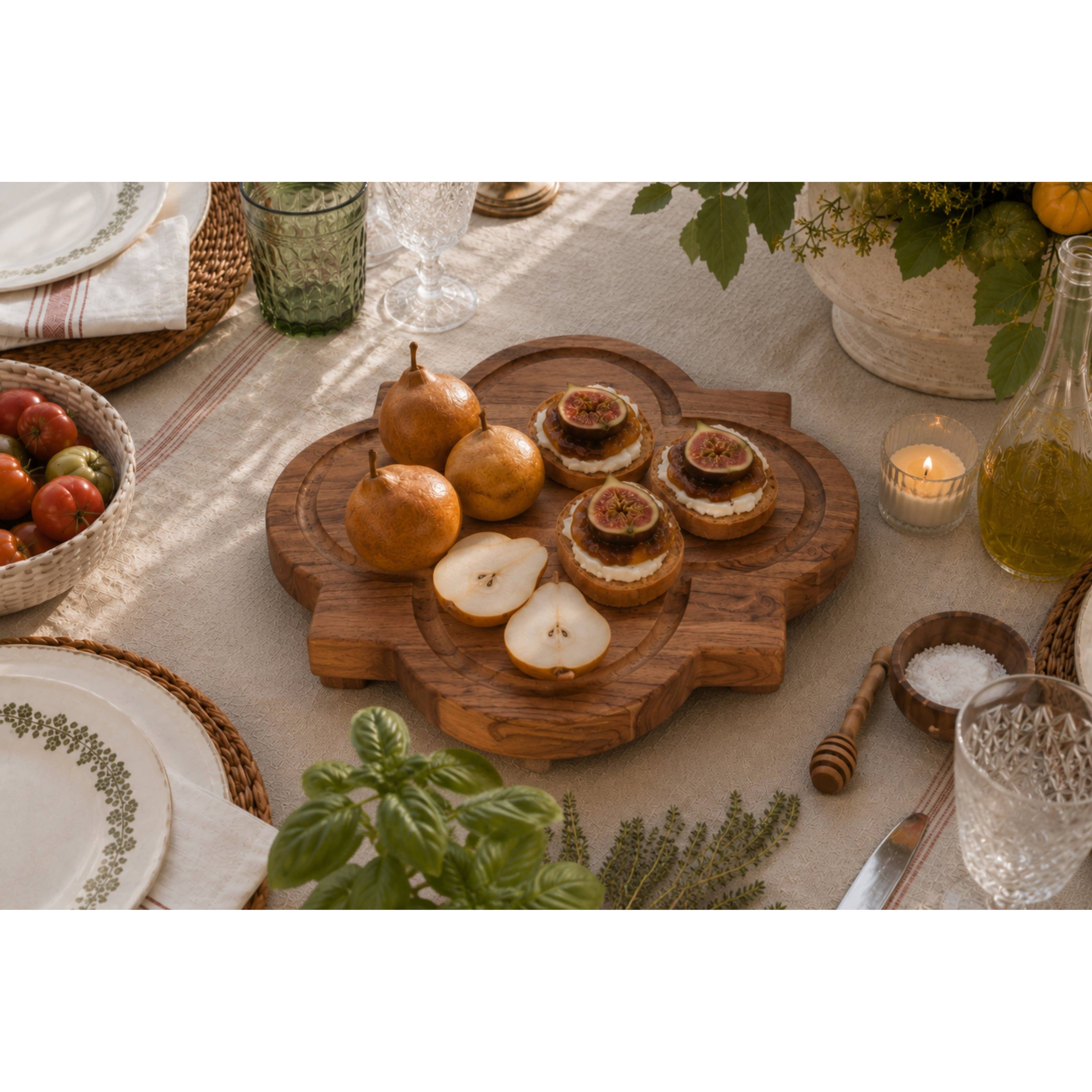 Quatrefoil Trivet Riser