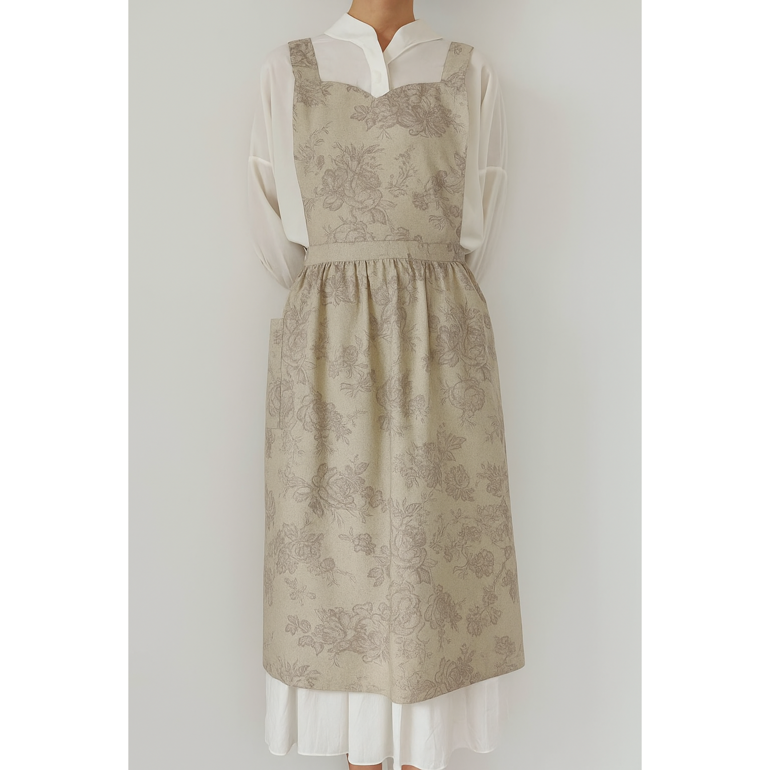 Vintage Floral Apron | Light Grey