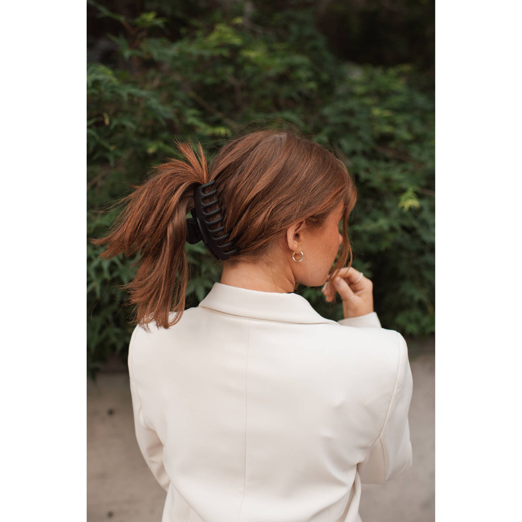 Matte Hair Claw Clip | Navy