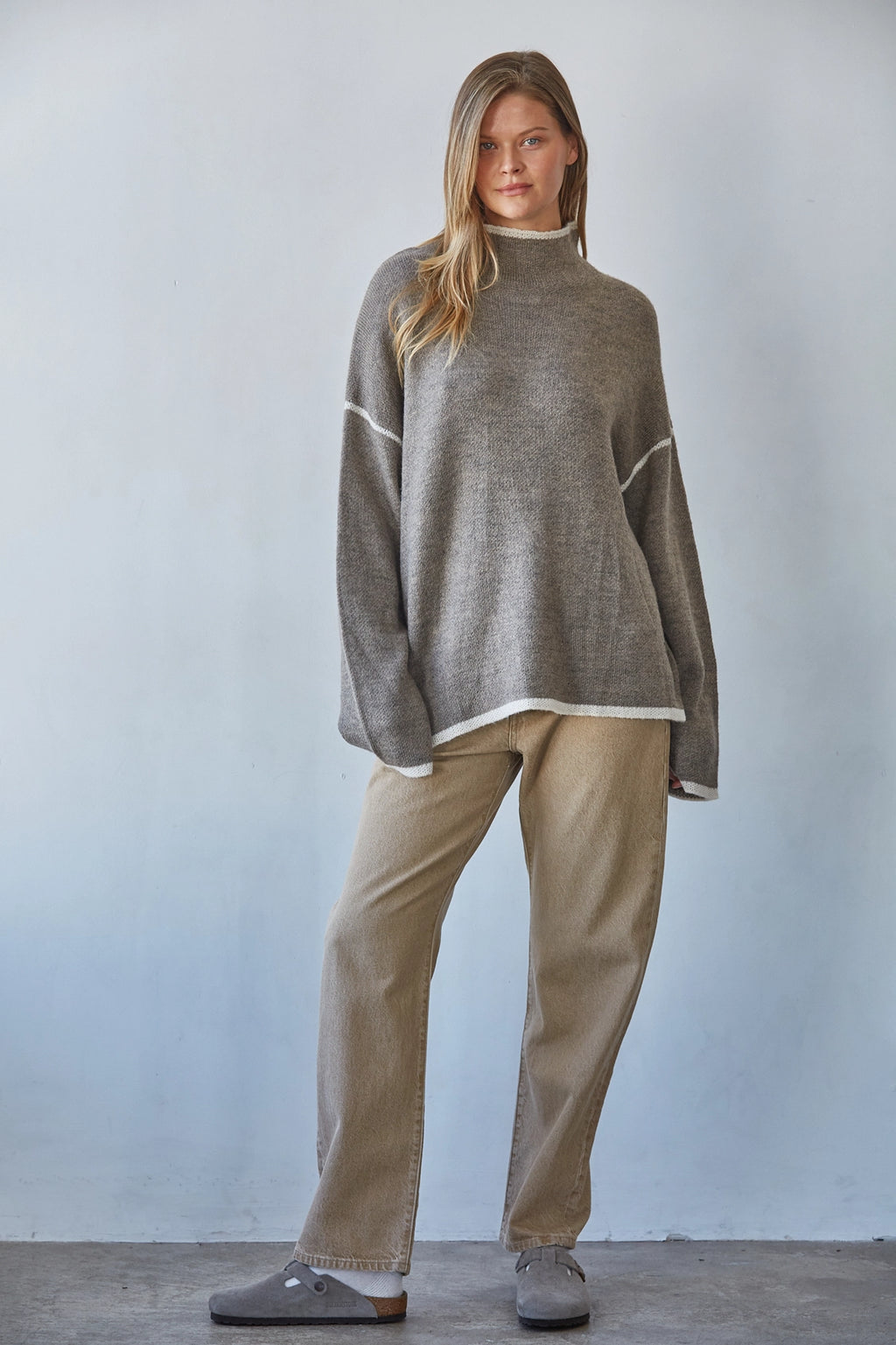Knit Sweater Acrylic Wool Nylon Contrast Turtleneck