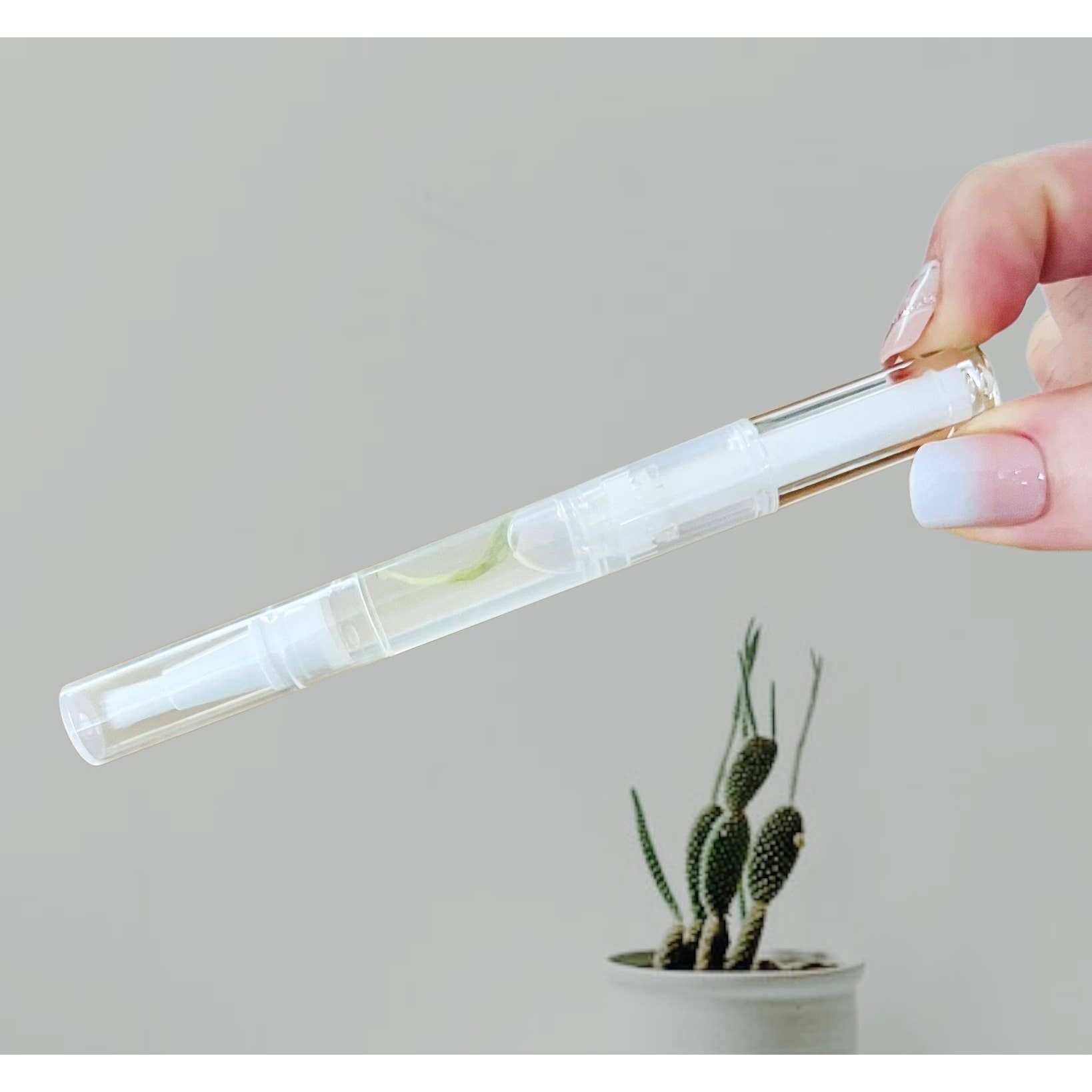 Cuticle Oil Nail Pen | Honeysuckle