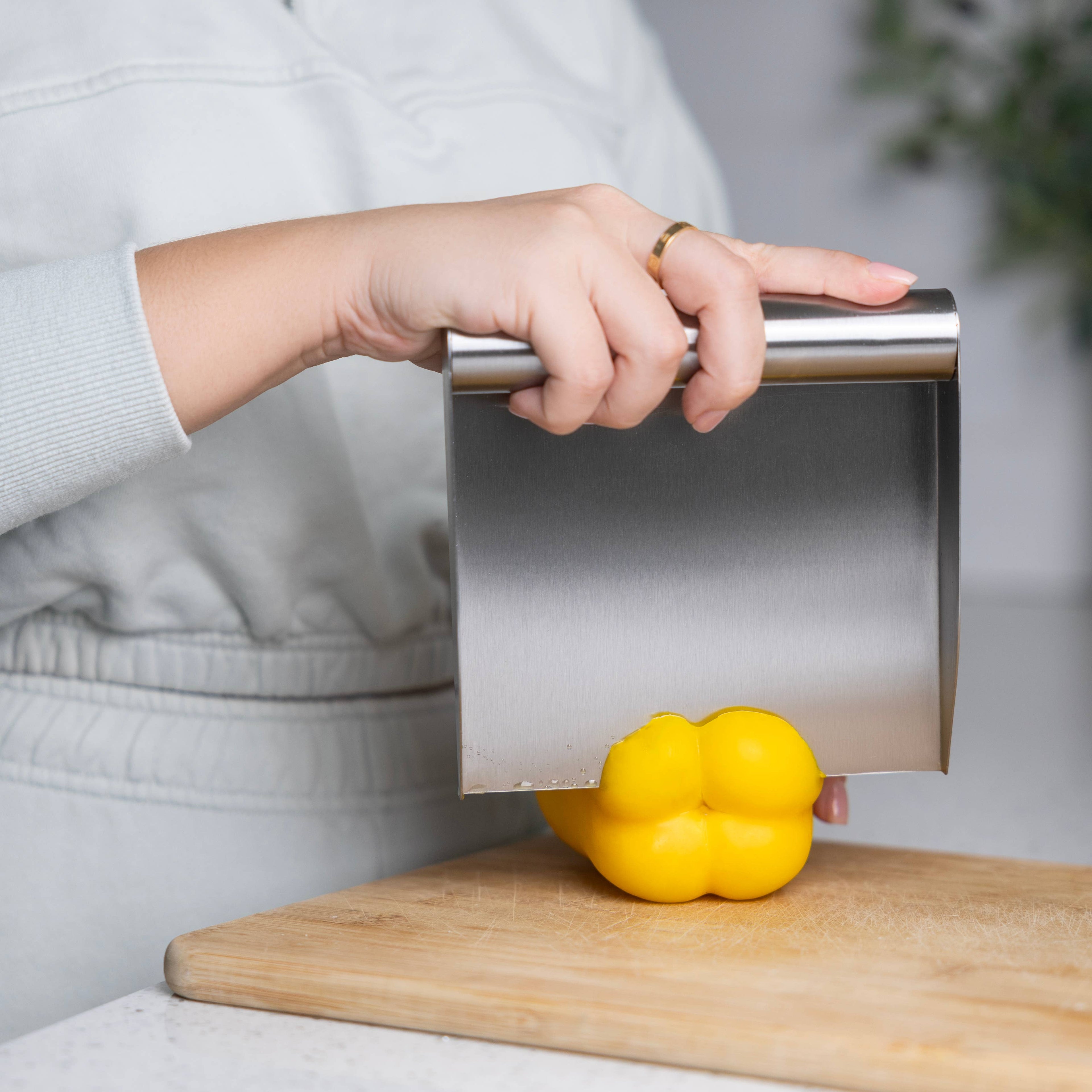 Fox Run Brands - Fox Run Stainless Steel Kitchen Food Scoop, 6" Food Scraper