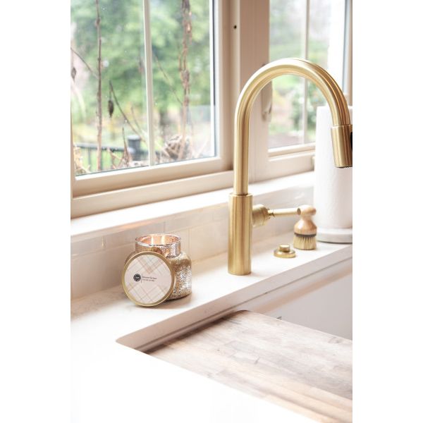 Sweet Grace Mercury Jar Candle