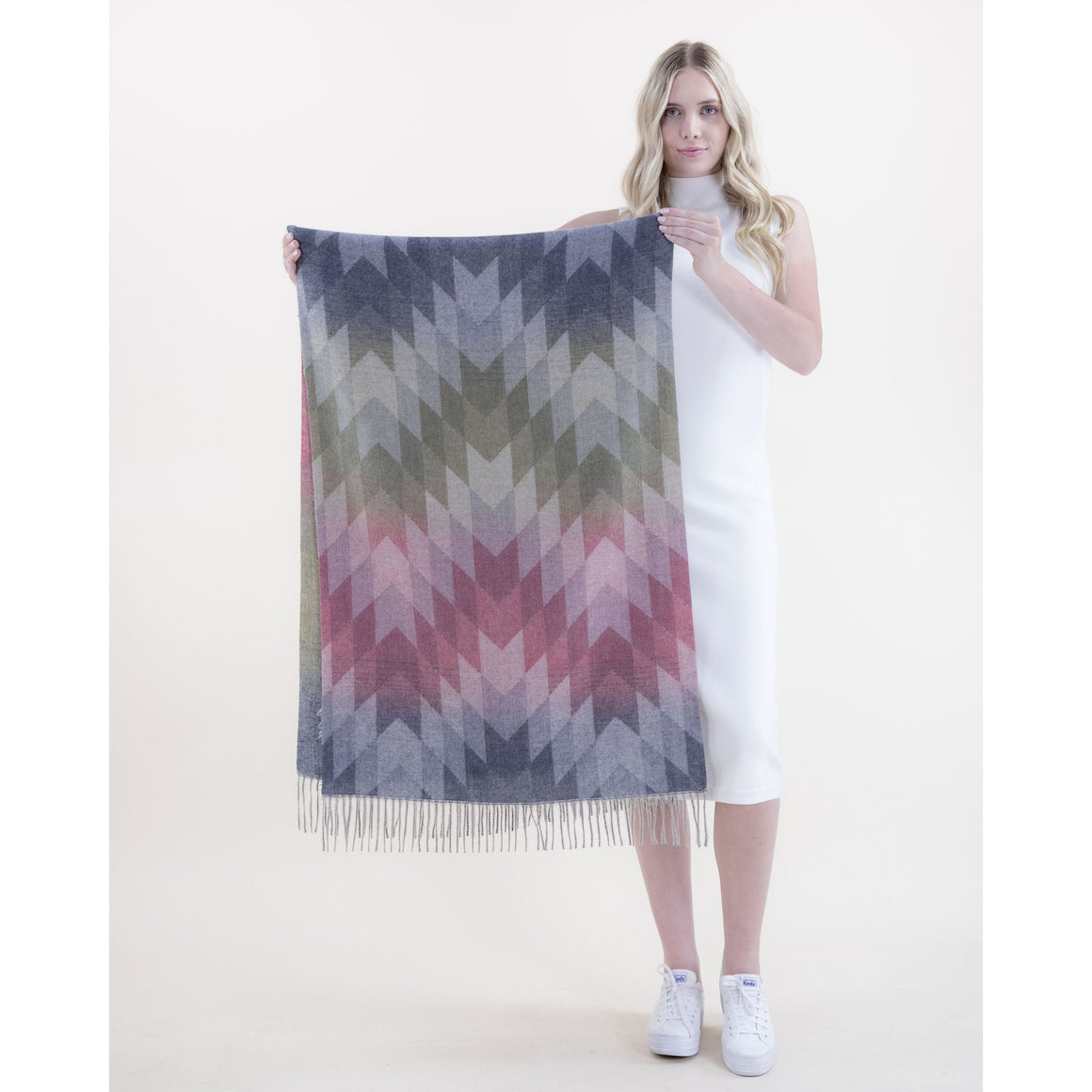 Gradient Chevron Scarf w/Fringe