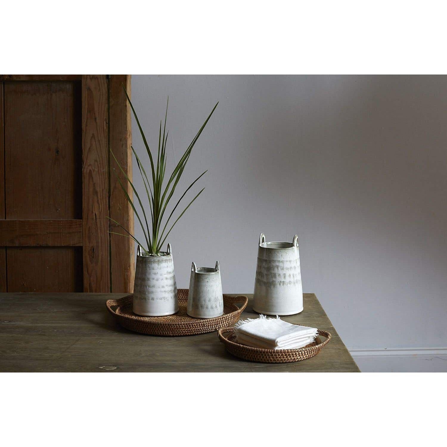 Lela Vase