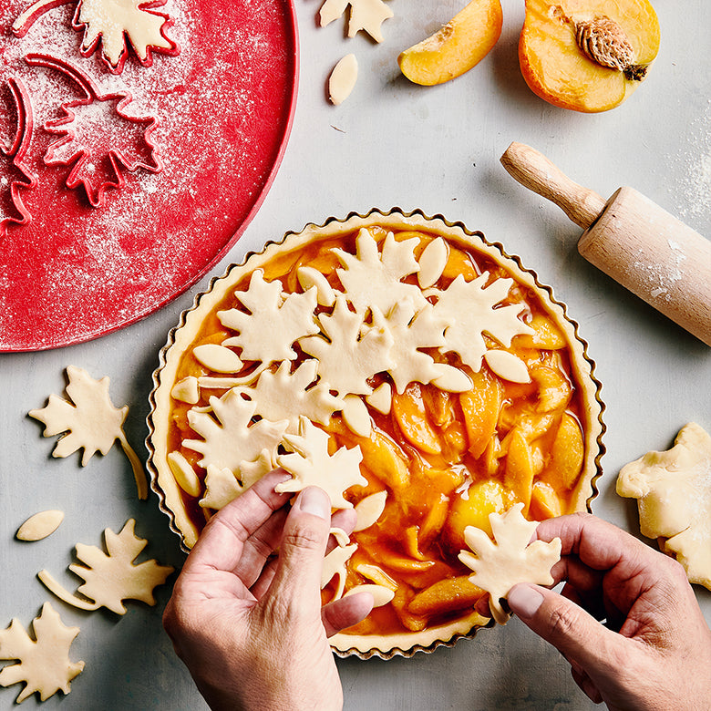 Leaves & Apples Reversible Pie Top Cutter