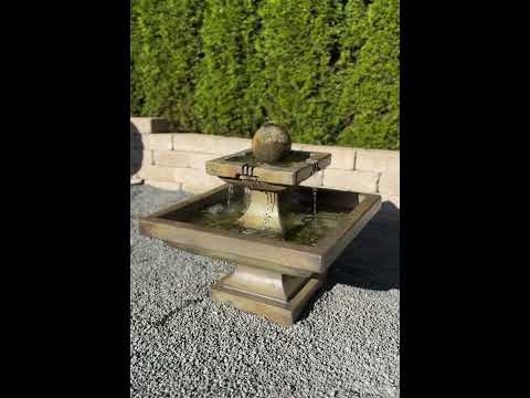 Equinox Fountain w/Plume Light