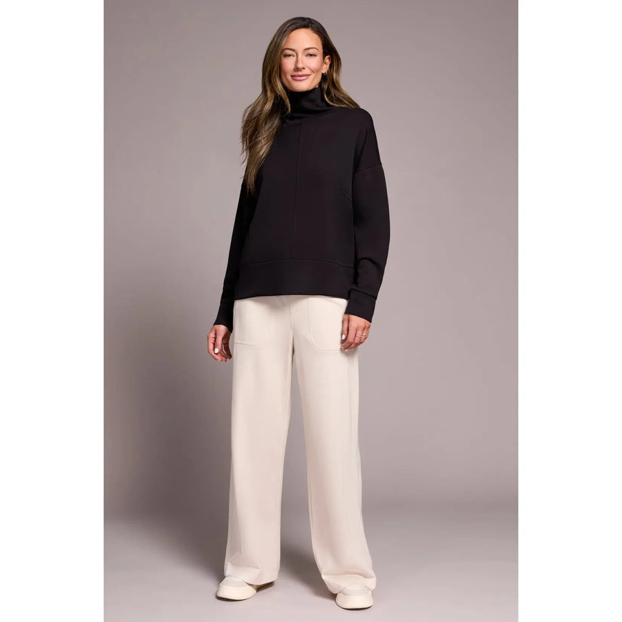 Techno Lux  L/S Funnel Neck Top