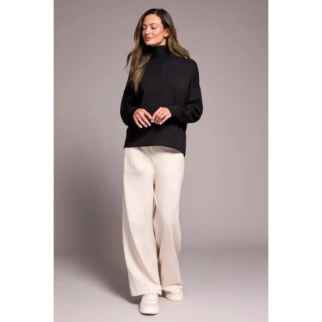 Techno Lux  L/S Funnel Neck Top