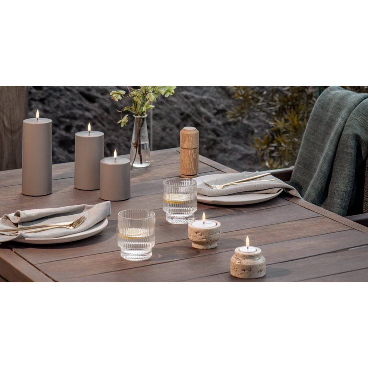 S/2 Uyuni Rechargeable Tea Lights | White
