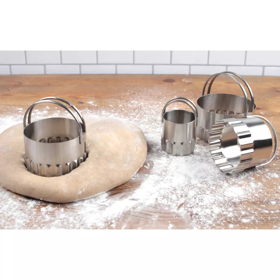ENDURANCE® Round Rippled Biscuit Cutters
