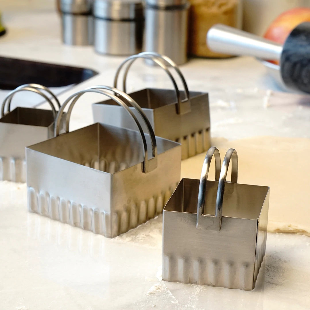 ENDURANCE® Square Rippled Biscuit Cutters