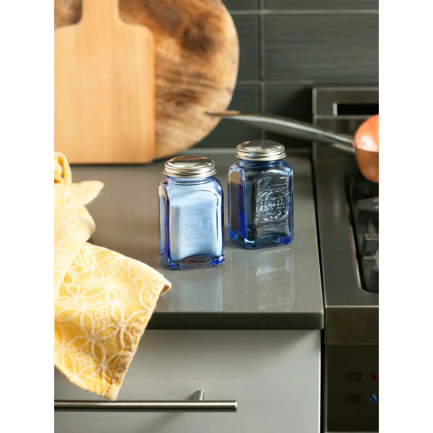 Retro Glass S & P Shaker Set
