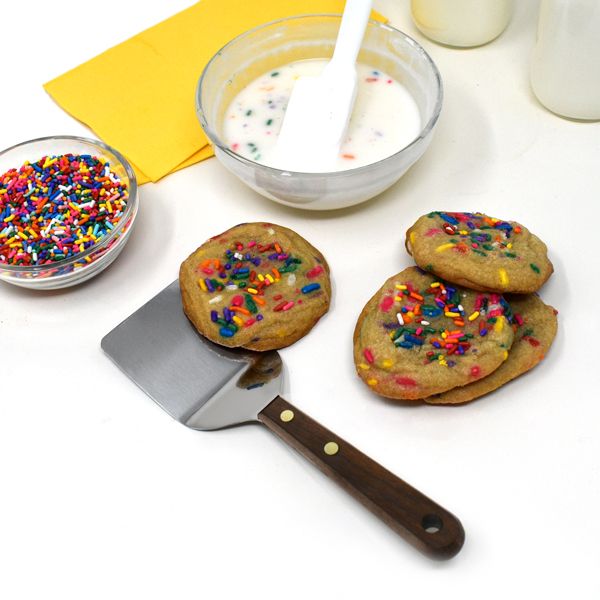 S/S Spatula w/Wood Handle