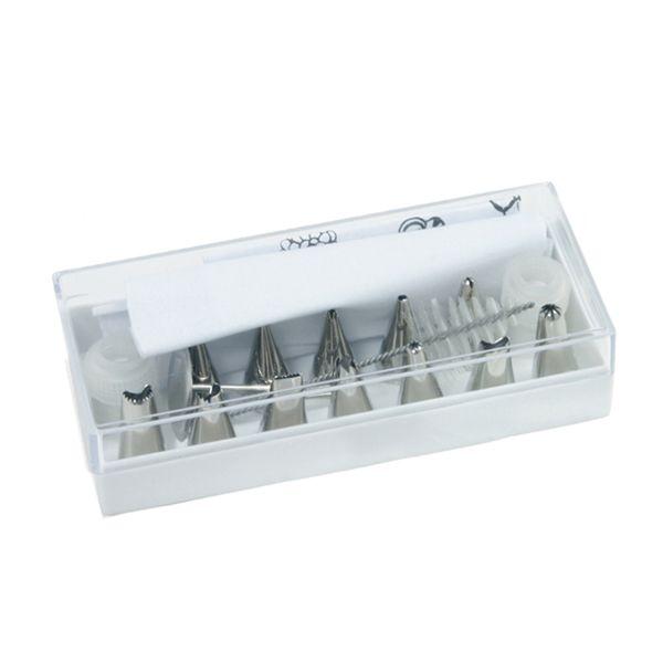 18-pc Cake/Decorating Set