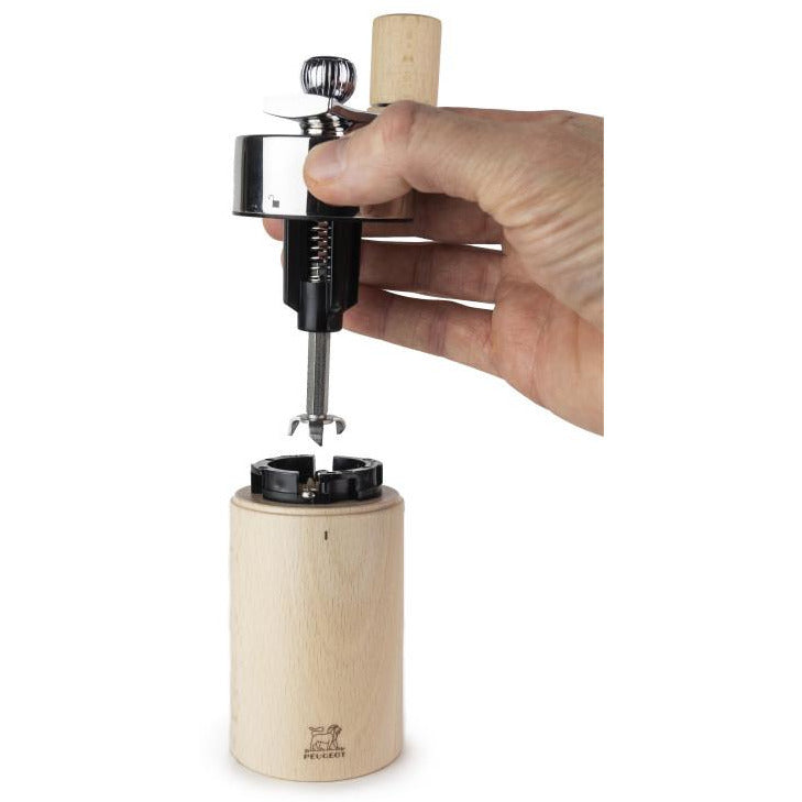 Isen Manual Wooden Nutmeg Mill in Natural