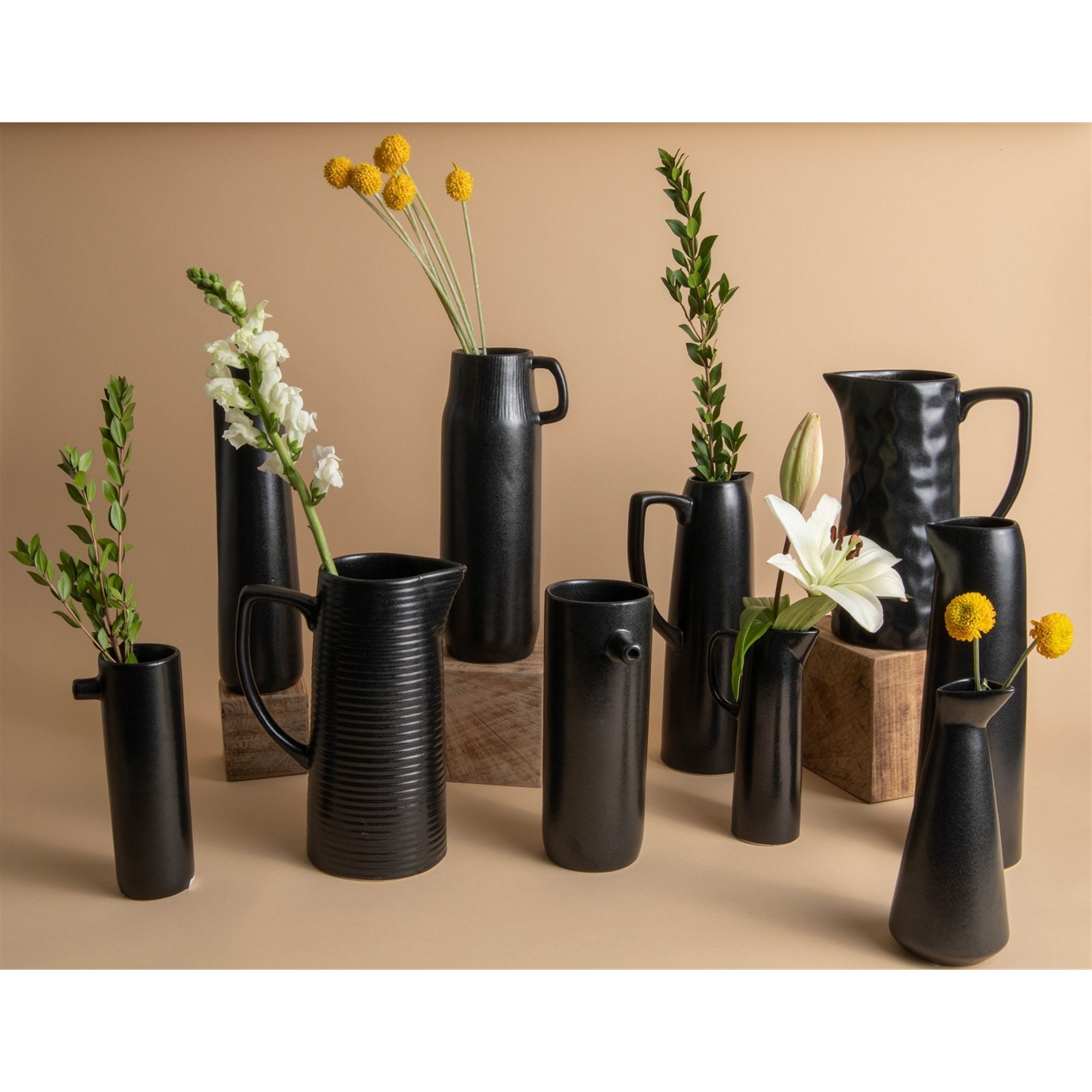 Black Ceramic Vase w/Spout