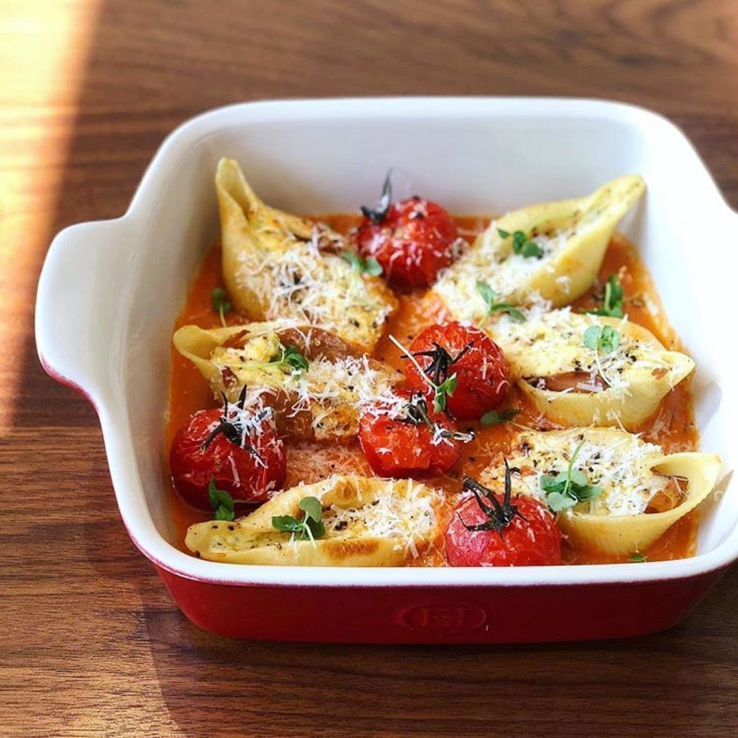 Modern Classics | Square Baker