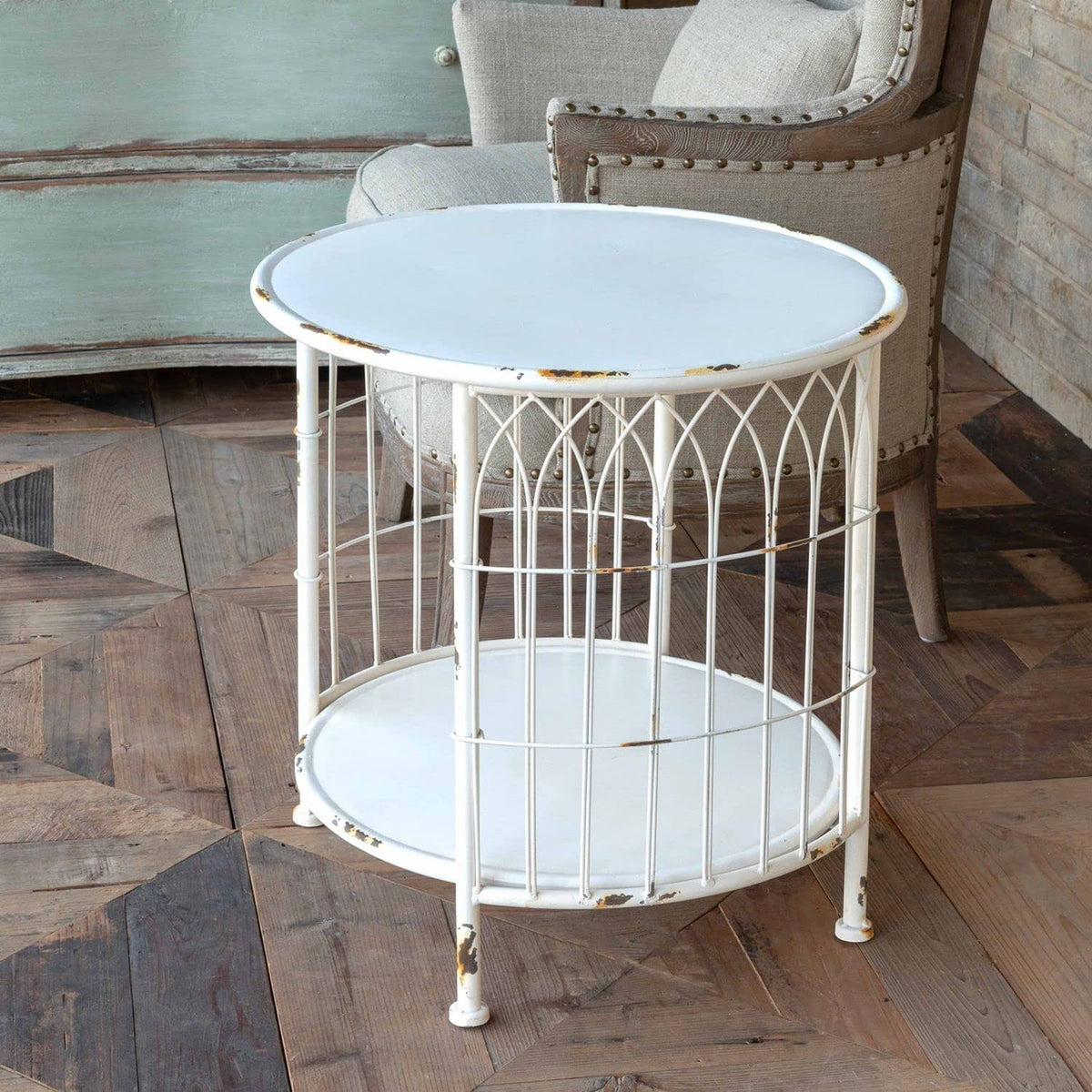 Garden Fence Wire Table – Moss & Embers